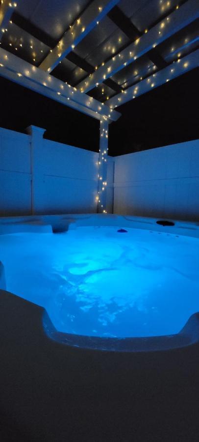 Hot Tub- 80'S Arcade- Pool Table- Historic Downtown- 7 Car Parking Villa St. Augustine Exteriör bild